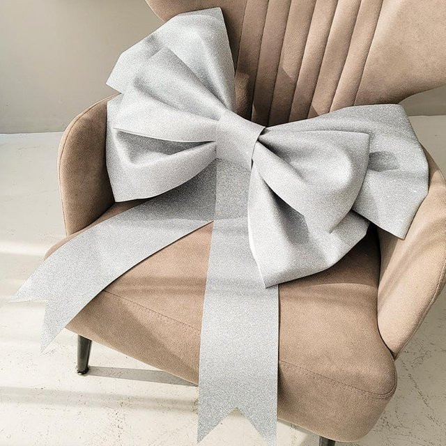 Mango Event Riesenschleife für Weihnachtsdekoration und DIY-Bastelarbeiten, Farbe: Silber, Durchmesser: 30 cm - Bild 1