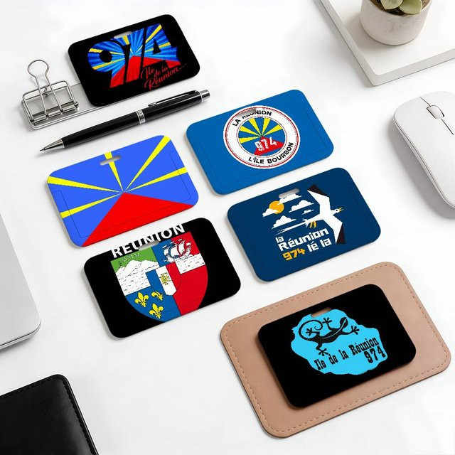 Fashion 974 R Reunion Island Logo Schutzhülle für Schulkarten, Ausweise und Buskarten in Multicolor aus Kunststoff - Bild 1