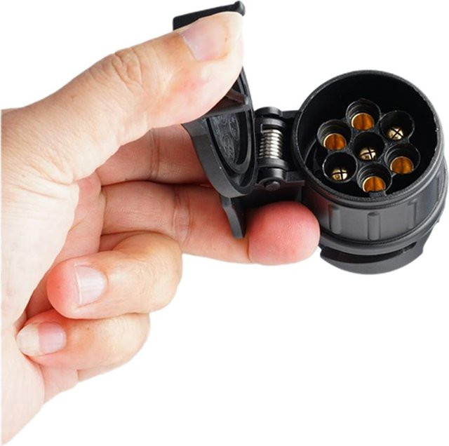 Europäischer Anhänger Adapter von 13 auf 7 Pin Stecker für Lkw und Wohnmobile in Schwarz - Bild 1