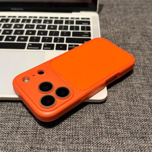 Stoßfeste matte iPhone 16 Plus Hülle mit großem Linsenschutz in Orange - Bild 1