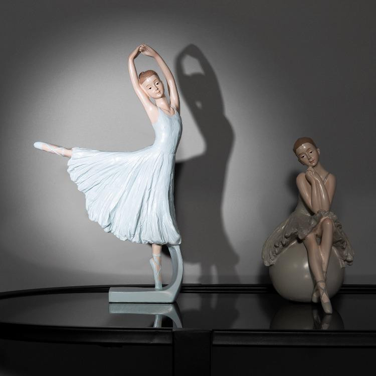 Yiran Furniture Ballettmädchen Ornament Tänzerin aus Kunstharz als Tischdekoration für dein Zimmer - Bild 2
