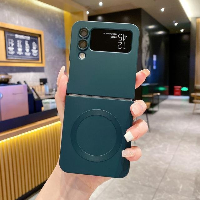 Samsung Galaxy Z Flip 4 und Z Flip3 5G Magsafe Schutzhülle in Blau mit Flüssigmagnet-Funktion - Bild 1