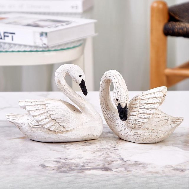 Yiran Furniture Schwan-Ornament aus Harz in Weiß für Wohnzimmer, Schreibtisch und Gartenlandschaft - Bild 1