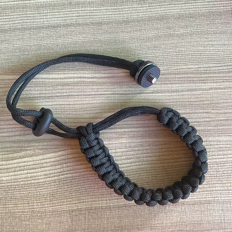 Handschlaufe mit Anti-Verlust-Funktion und 1/4-Zoll-Schraube für GoPro 13/12 und Insta360 X5/X4/X3/X2 in Schwarz, ideal für Selfie-Sticks mit 1/4-Zoll-Loch - Bild 2