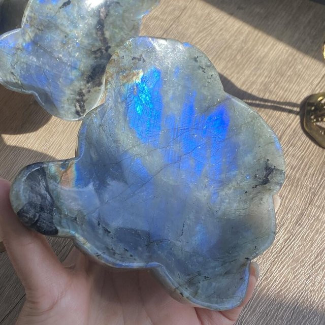 Handgeschnitzte Schüssel aus natürlichem Labradorit-Kristallstein in Blau von CrystalHola - Bild 1