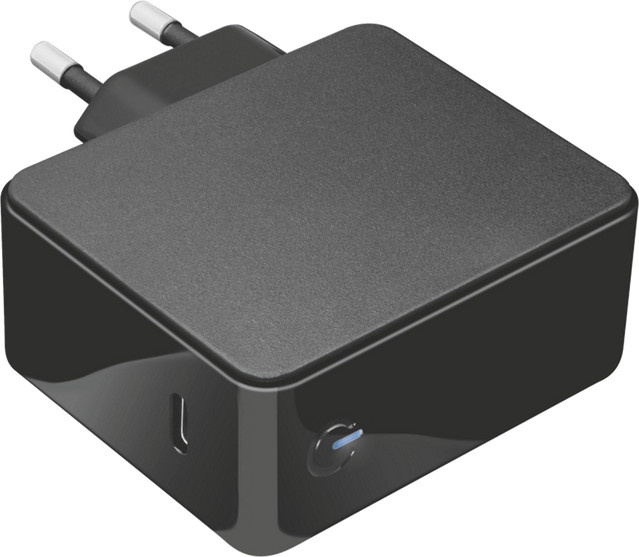 Summa Universal 45W USB-C Laptop-Netzteil in Schwarz - Bild 1