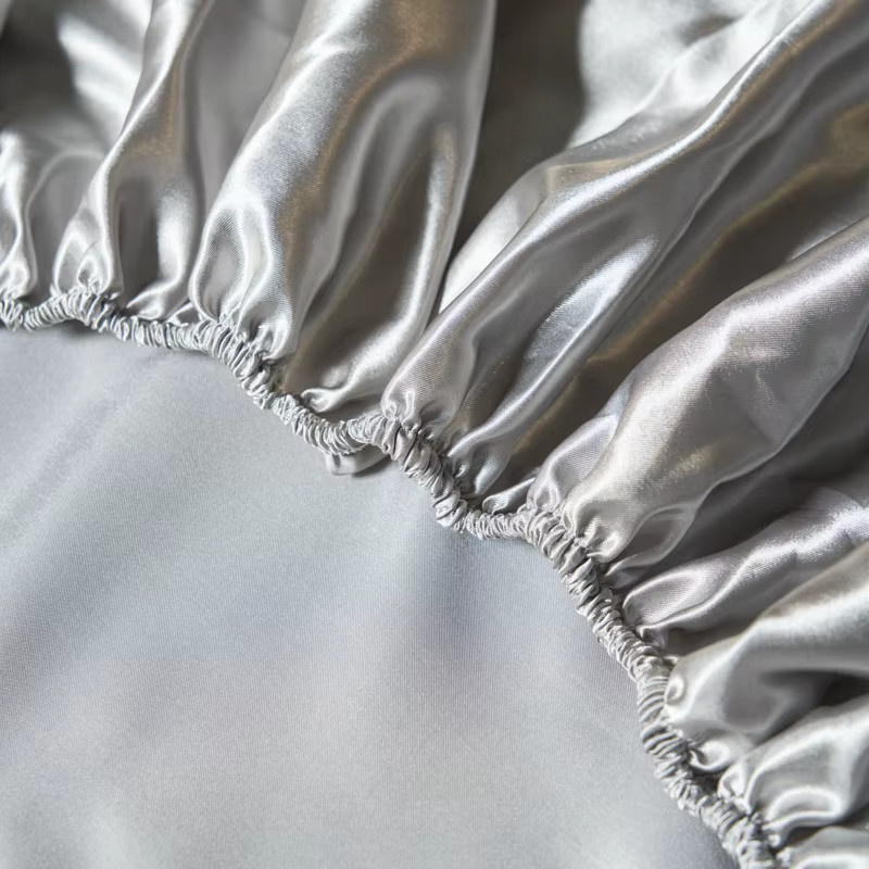 ZHENXISHUSHIMOXI Spannbettlaken aus Satin in Eisseide-Optik, einfarbig und modern, ohne Kissenbezüge - Bild 5
