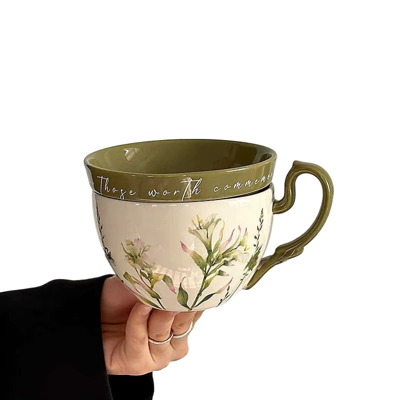Keramik Frühstückstasse mit Deckel in Pink im floralen Retro-Bauernhaus-Stil - Bild 3