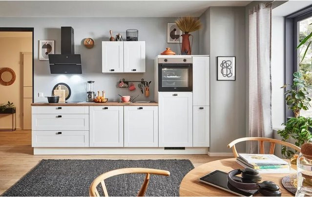pino Küchenzeile Weiß Matt mit 1 Geräteschrank und 1 Apothekerschrank, Breite: 290 cm, Höhe: 174 cm, Tiefe: 60 cm - Bild 1