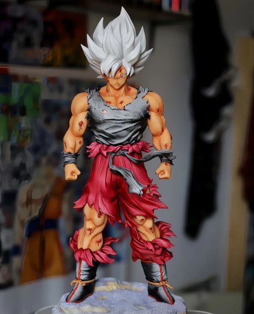 Bandai Dragon Ball Super Saiyajin Goku Anime Figur aus PVC in Multicolor - Bild 1