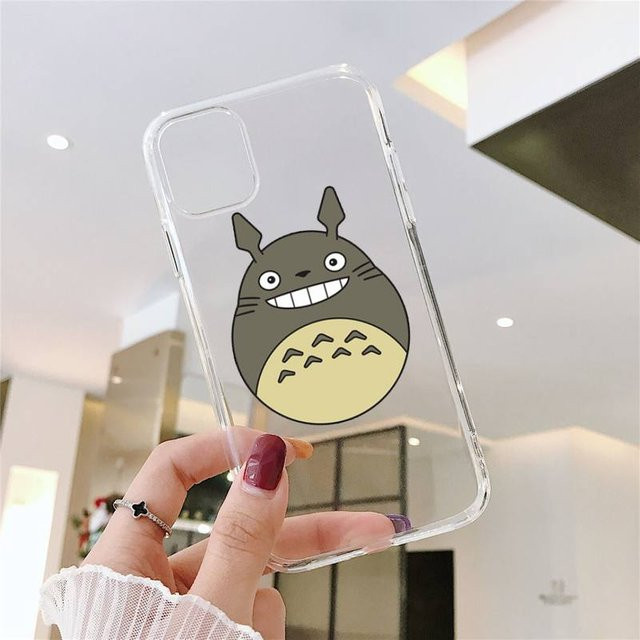 Transparente Handyhülle mit Ghibli Totoro und Sprite Away Motiv für iPhone Modelle - Bild 1