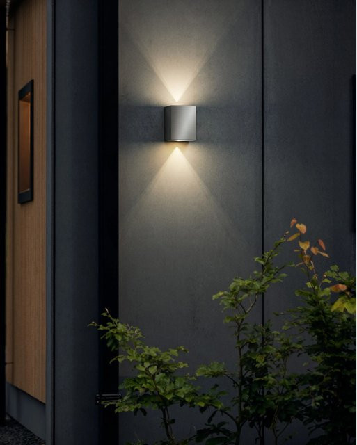 Philips myGarden LED-Außen-Wandleuchte aus Edelstahl in Silber - Bild 1