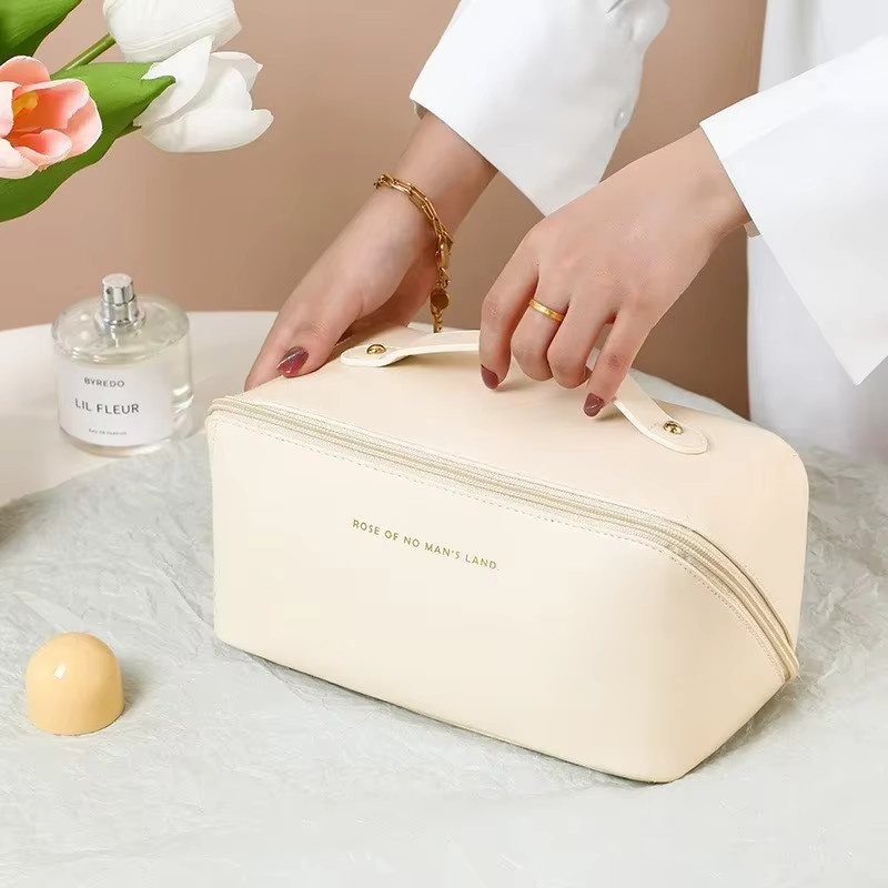 JPXB Kosmetik-Organizer für Damen in Schwarz – Tragbare Reise-Make-up-Tasche und Kulturbeutel mit großem Fassungsvermögen - Bild 1