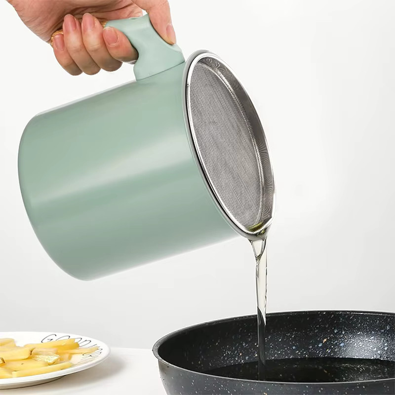 LMETJMA Speckfettbehälter mit Sieb aus Edelstahl, Ölfiltertopf zur Speiseöl-Aufbewahrung, 1,4 l, Silber/Grün - Bild 2