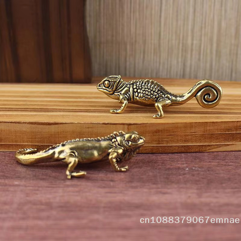 ZYAS Gecko-Figur als Wohndekor in Antik-Messing Gold aus Metall - Bild 1