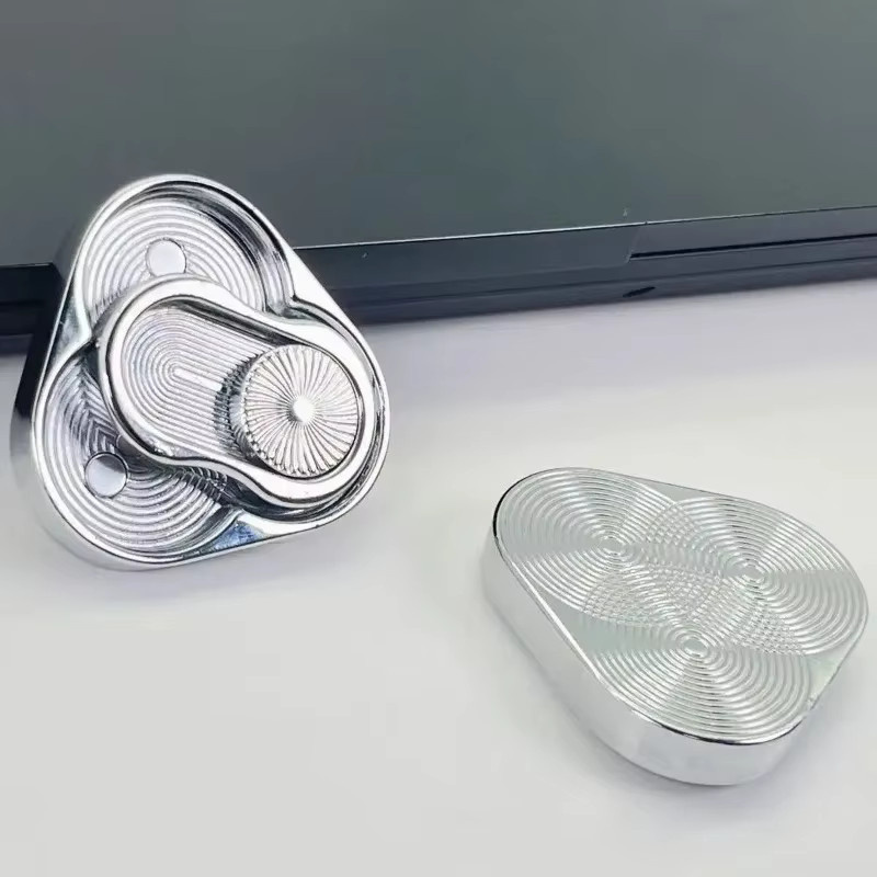 Soulbao Dreieck Magnetischer Fidget Slider aus Metall in Silber als EDC Anti-Stress Spielzeug zur Entspannung - Bild 3
