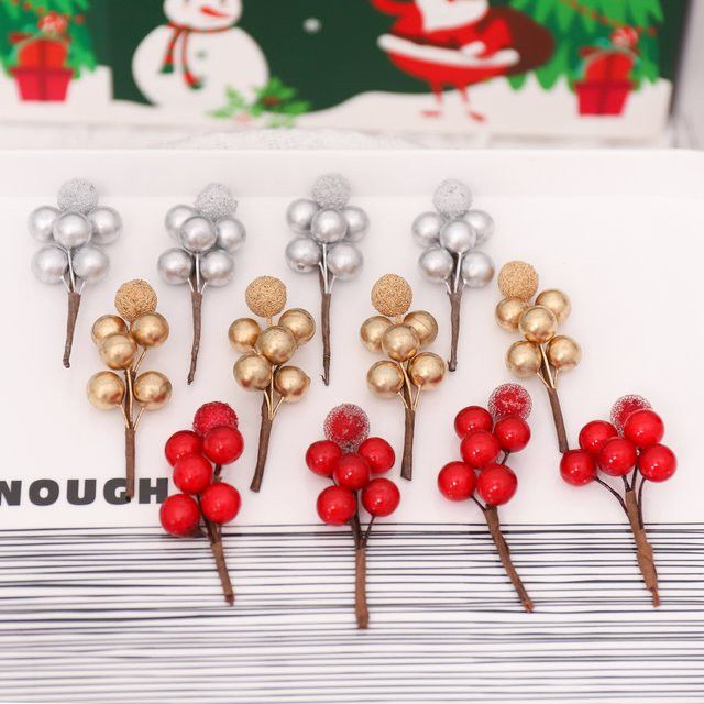 Kahaul 10 Stück Goldene Weihnachtsbaum Beeren aus Schaum für DIY Dekoration - Bild 1