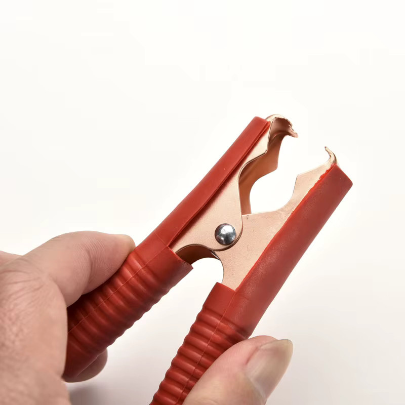 JETTING Batterie-Testklemmen Set aus 2 isolierten Alligator-Klemmen in Rot und Schwarz mit 90 mm Öffnung für Auto, Caravan und Van (100A) - Bild 2
