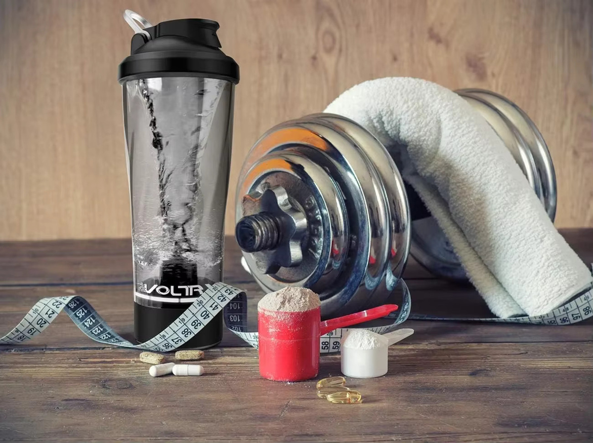 Elektrischer Proteinpulver-Mischbecher von Ola Esporte in Schwarz aus Kunststoff - Bild 4