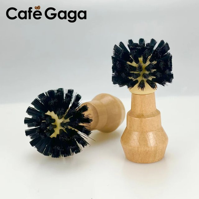 CafeGaGa Espresso Siebträger Reinigungsbürste mit Holzgriff in Braun für 51 mm, 54 mm und 58 mm Kaffeefilter - Bild 1