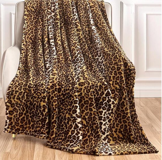 Edenleaf Leopardendruck Decke Überwurf in Braun mit Gepardenmuster, superweich und gemütlich, B/H: 75 x 100 cm - Bild 1
