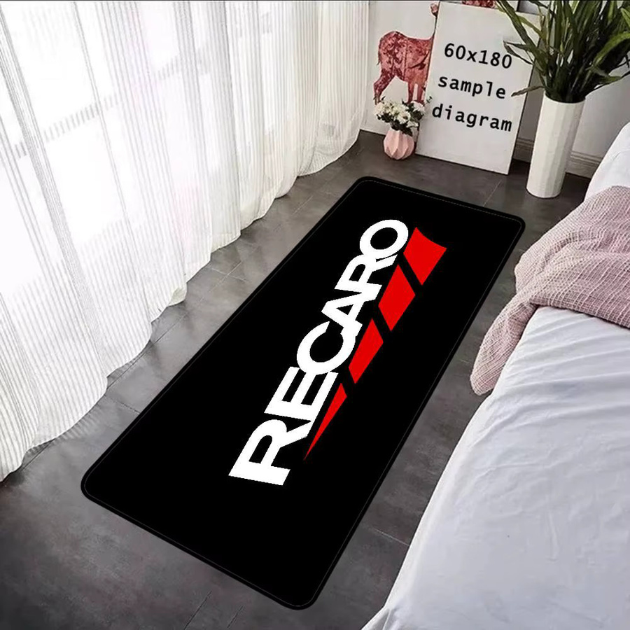 Recaros Logo-Raummatte in Schwarz, rutschfest und wasserabsorbierend mit Streifenmuster - Bild 5