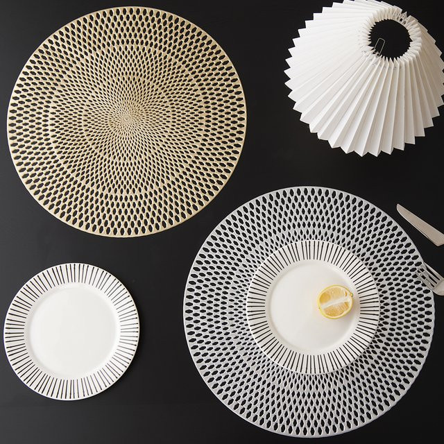Tabletex Tischsets aus Vinyl in Metallic Gold, runde Platzsets für die Tischdekoration, Durchmesser: 38 cm - Bild 1