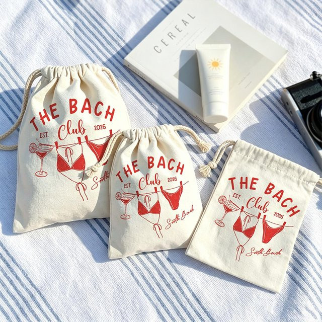 Personalisierte Geschenktüten mit Kordelzug von HGDTFF in Weiß mit Bikini-Cocktail-Aufdruck für Junggesellinnenabschied und Strandpartys - Bild 1