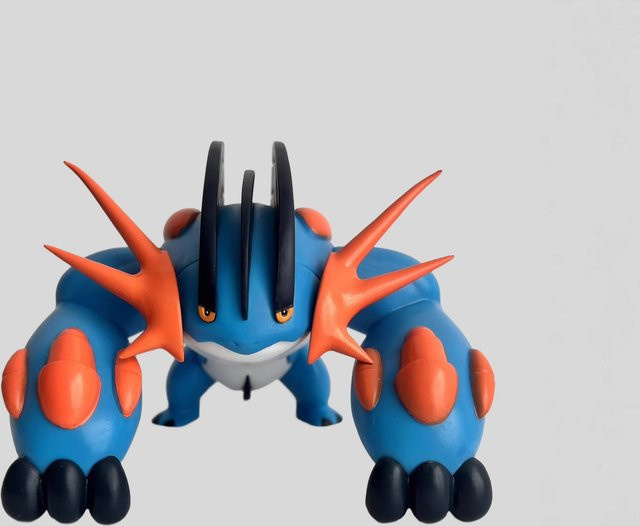 Bandai Pokémon Swampert Actionfigur, Modell, Statue, Puppe - Bild 1