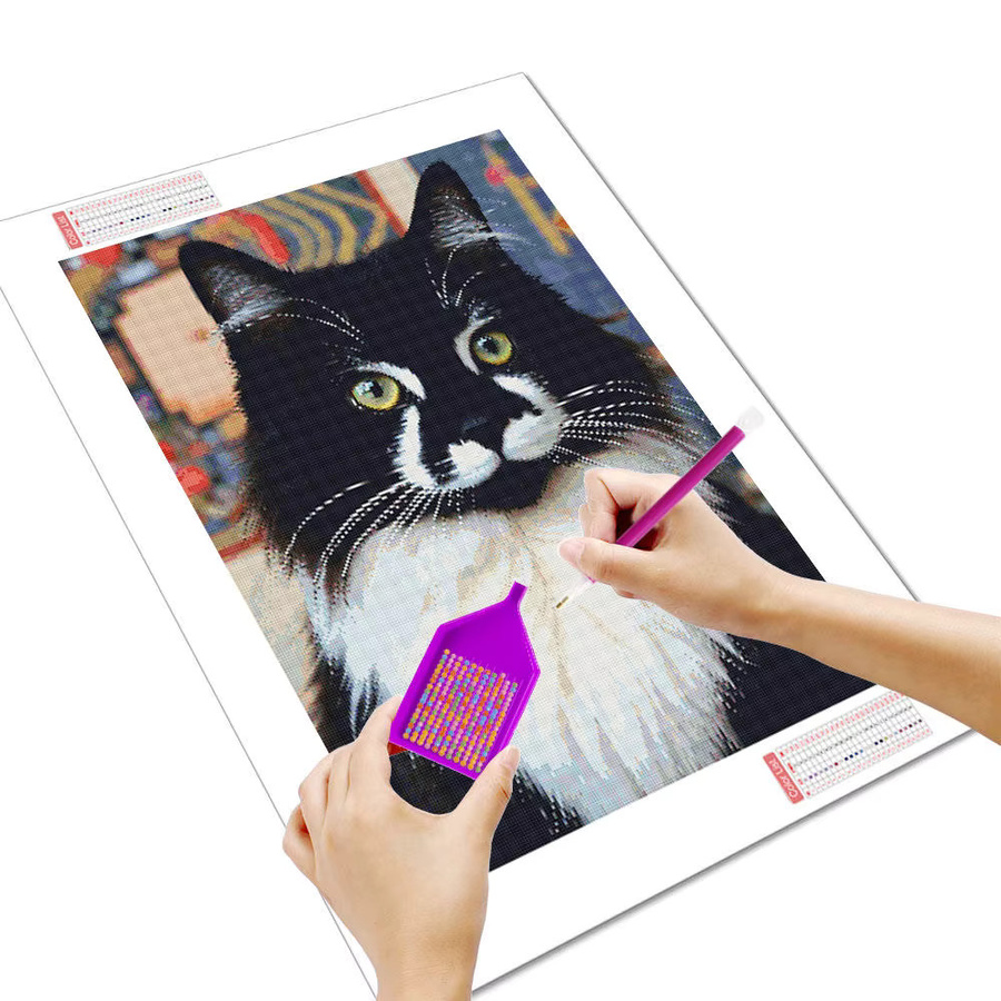 HUACAN Diamantmalerei Set Schwarz-Weiß Katze Porträt 5D DIY Mosaik Bild mit runden Steinen B: 30,0 cm, H: 20,0 cm - Bild 2