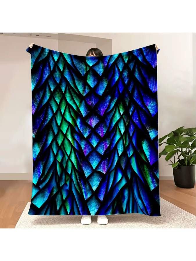 Schimmernde Decke mit Drachenskala-Muster in Blau, Türkis und Grün mit geometrischem Farbverlauf und strukturierten Schuppen - Bild 5
