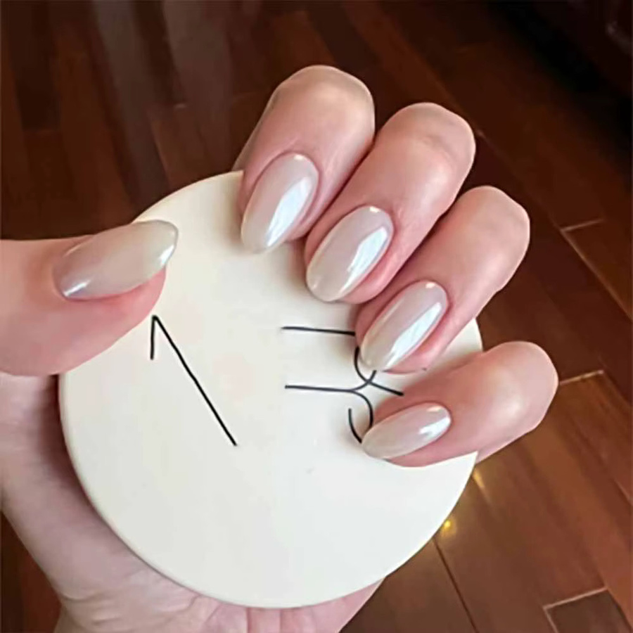 MAFANAILS Künstliche Nägel, Mandel-Aurora-Chrom, perlweiß, glänzend, 24 Stück - Bild 3