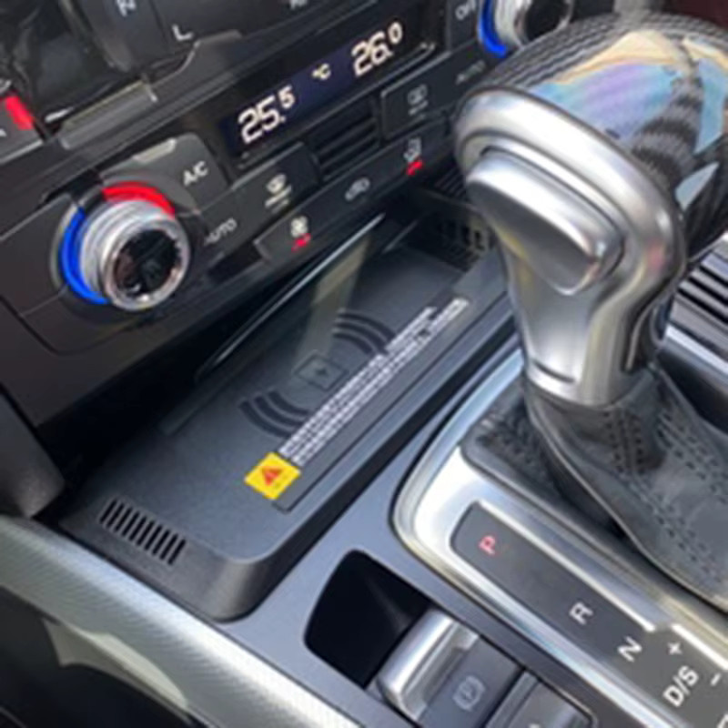 Carinway Kabelloses 15W Auto-Ladegerät und Ladehalterung in Schwarz für Audi A4 B8 B9 A4 Allroad A5 S5 RS5 Q5 SQ5 - Bild 2
