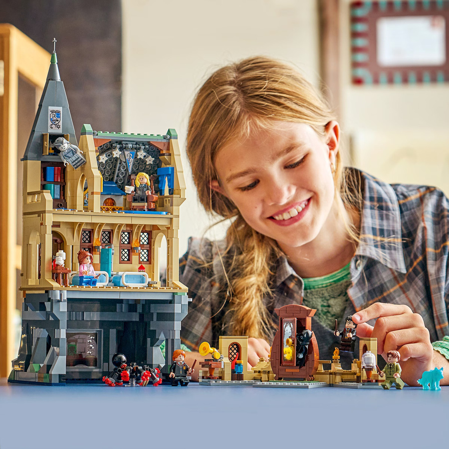 LEGO Harry Potter Schloss Hogwarts Krankenflügel ab 9 Jahren - Bild 4