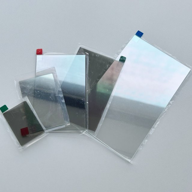 Wimius K1 Projektor Ersatzteil: Wärmeisolierendes Glas und thermisch isolierende Polarisator-Linse, transparent, Breite: 12 cm, Höhe: 7,5 cm - Bild 1