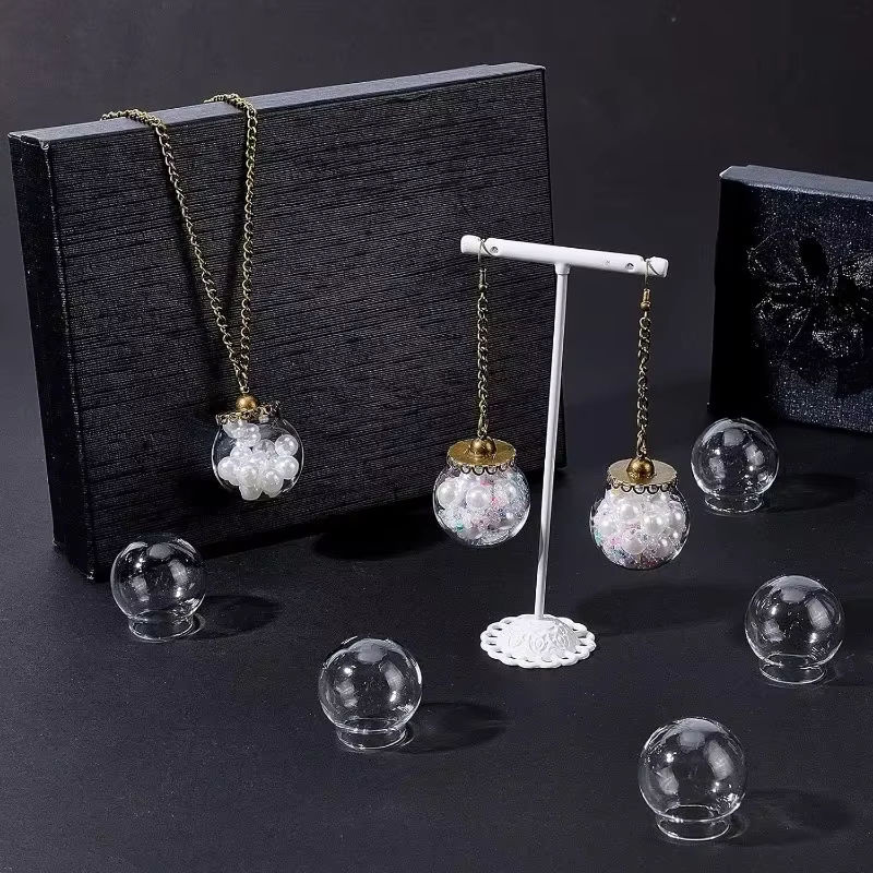 10er Set runde Glaskugeln mit Sockel und Kappe in Transparent, Mini-Glasfläschchen als Deko-Anhänger und Charms mit 30 mm Durchmesser - Bild 2