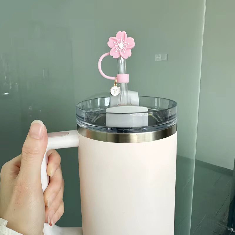 Seavidar Silikon-Strohhalmabdeckung in Pink mit Blumen-Design als wiederverwendbarer Becher-Schutz und Staubschutz - Bild 2