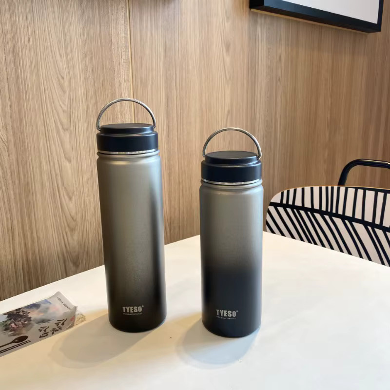 TYESO Thermos Wasserflasche aus Edelstahl mit Farbverlauf in Pink, große Kapazität für Outdoor und Sport - Bild 3