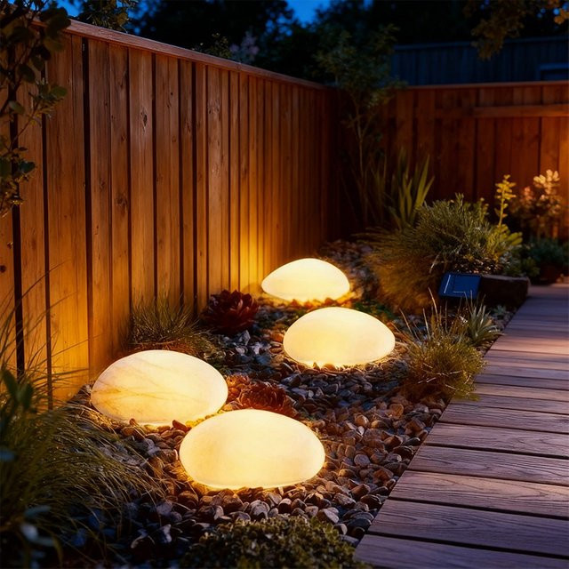 XIWANGFIRE Solar-Dekorationslampe in Weiß mit warmweißem Licht, wasserdichte Garten-Laterne als Bodenlampe für Kies und Rasen - Bild 1