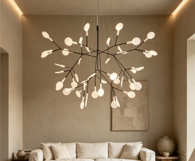 HomeLover LED-Kronleuchter im nordischen Stil als Firefly-Zweiglampe aus Metall für Wohnzimmer, Esszimmer oder Schlafzimmer, Farbe: Weiß oder Schwarz, Lichtfarbe: Warmweiß - Bild 1