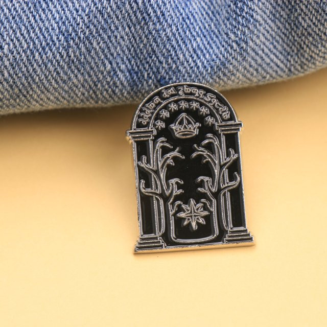 Crown & Tree Emaille Pin, Cartoon Revers Abzeichen, Unisex - Bild 1
