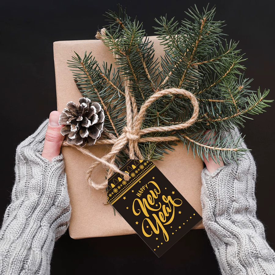 24er Set Frohes Neues Jahr Etiketten in Schwarz und Gold aus Papier für deine DIY Geschenke und Neujahrsfeierlichkeiten - Bild 3