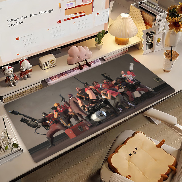 T-Team F-Fortress 2 Mauspad in Multicolour, rutschfeste Gamer-Schreibtischunterlage für Laptop und Büro - Bild 1