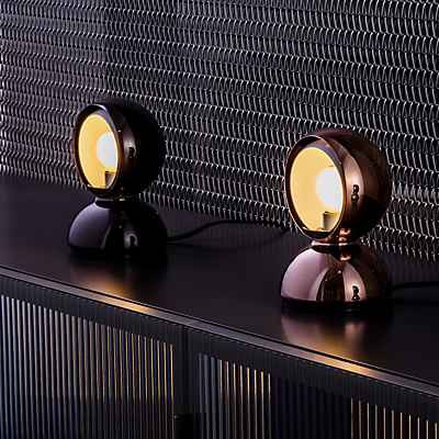 Artemide Eclisse Special Edition 2021 Tischleuchte aus Metall in Schwarz - Bild 2