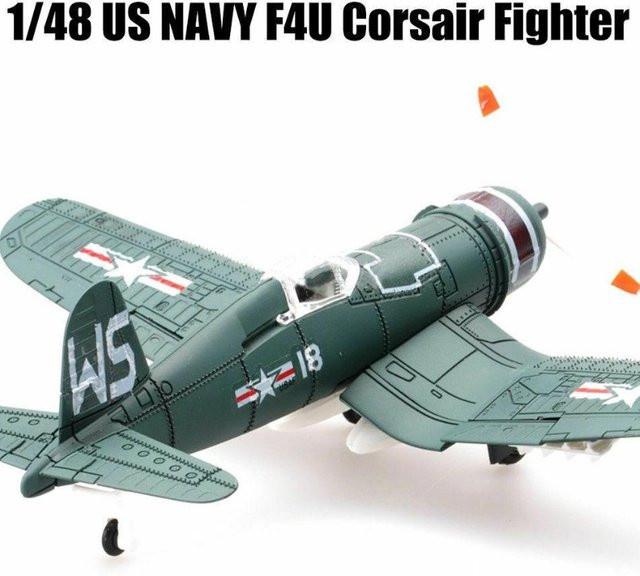 US NAVY F4U Corsair Fighter, Modellflugzeug, Maßstab 1:48, Kunststoff - Bild 1