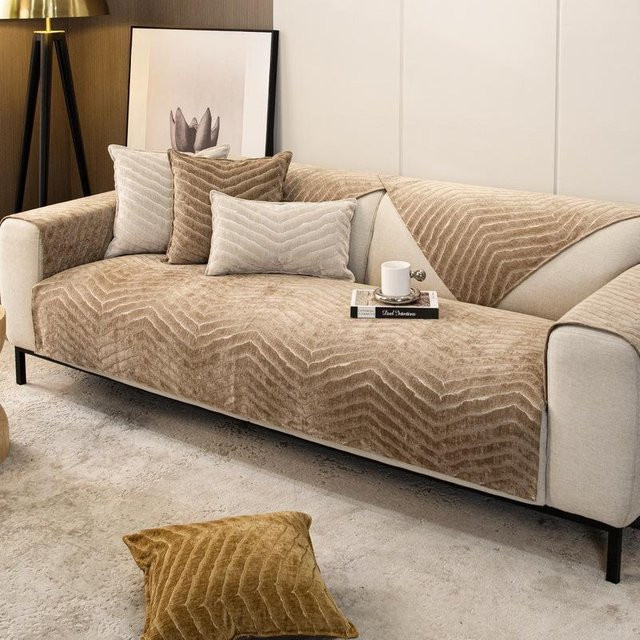 Super Six Sofakissen aus Plüsch für den Winter, quadratisch, B/B/B: 70 x 70 x 70 cm, in Beige, Braun oder Grau - Bild 1