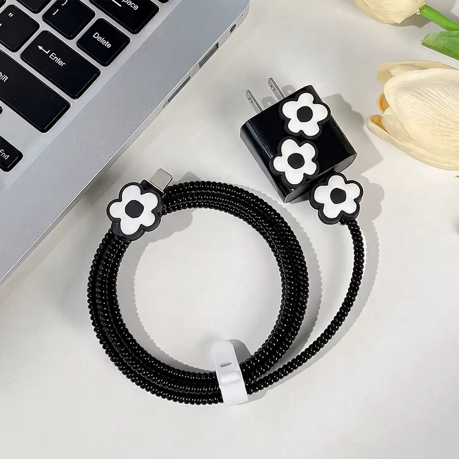 Silikon Blumen-Schutzhülle für Apple Ladegeräte mit Kabelorganisator in Schwarz - Bild 3