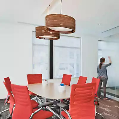 Graypants Scraplights Drum Pendelleuchte in Grau und Natur aus Holz, Durchmesser: 45 cm - Bild 1