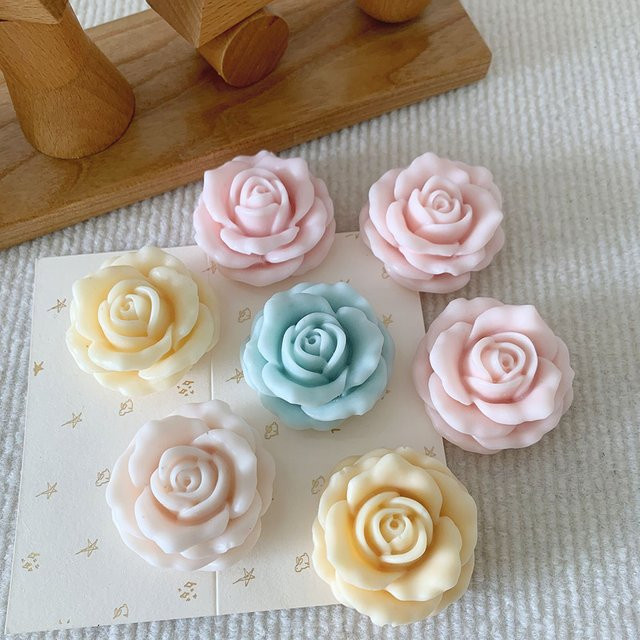 LONTL Silikonform Mini Rose für DIY Kerzen, Schokolade, Kuchen und Seife, Mehrfarbig - Bild 1