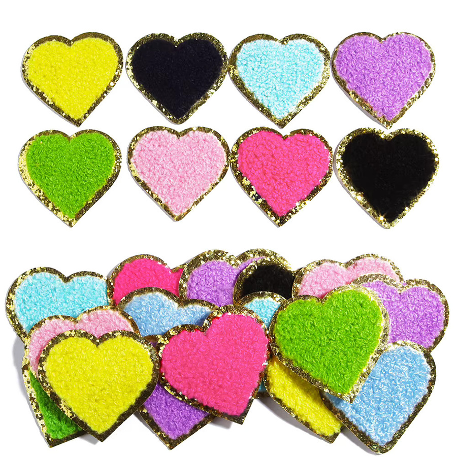 5er Set herzförmige Chenille-Aufnäher mit Goldrand, bestickte Applikationen zum Aufbügeln für Kleidung und DIY-Nähprojekte, Farben: Gold, Schwarz und Multicolour, Durchmesser: 5 cm - Bild 3
